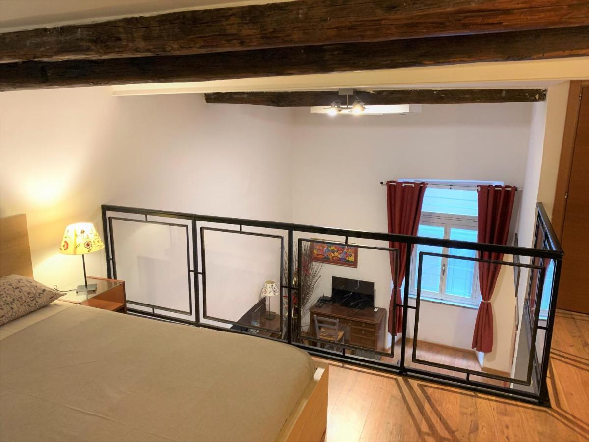 Apartment Casa Trevi Rom